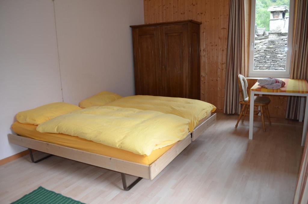 Hotel Garni Maggia Giumaglio Δωμάτιο φωτογραφία